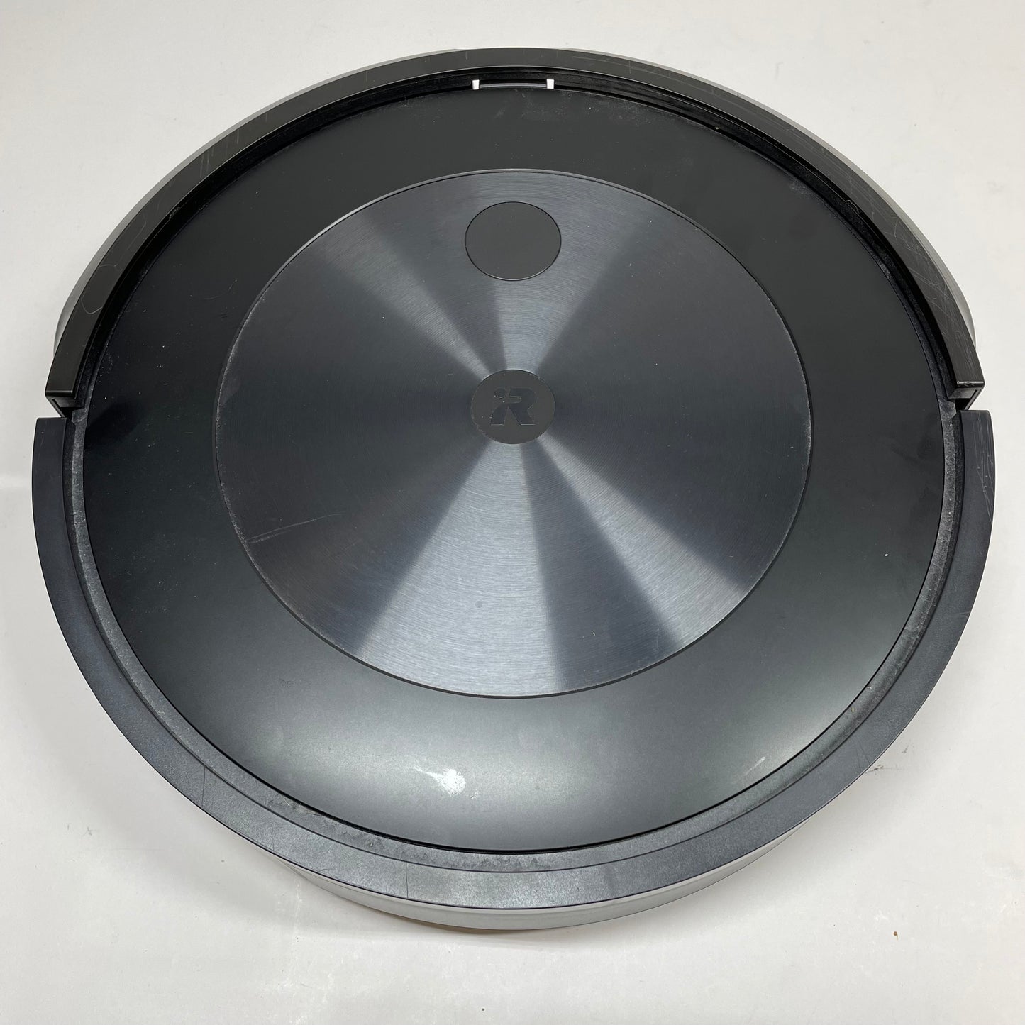iRobot Roomba J7 Robotic Vacuum RVE-Y1
