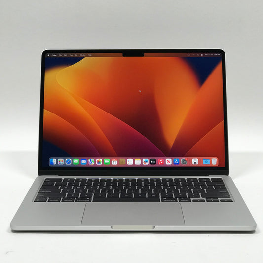 2022 Apple MacBook Air 13" M2 3.5GHz 8GB RAM 256GB SSD Silver A2681